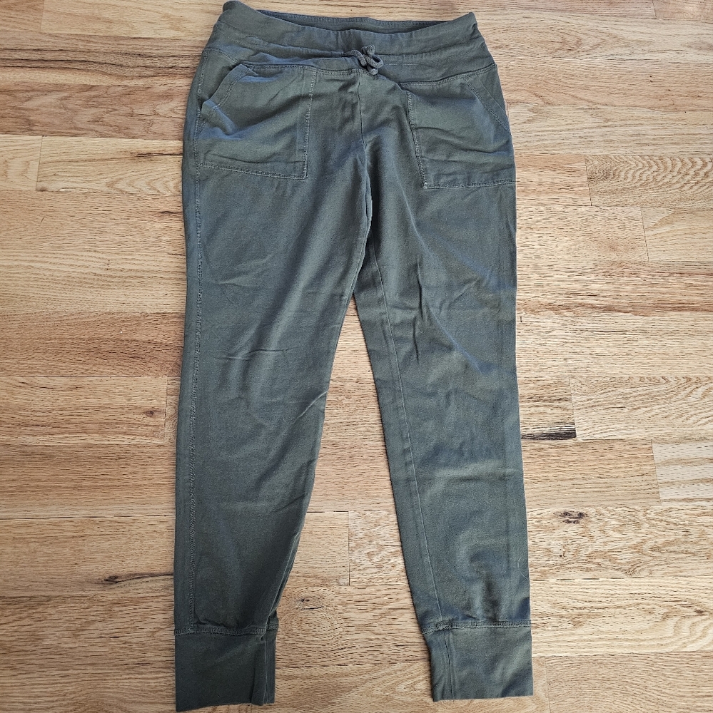 Wild Fable Size Large Green Leggings
